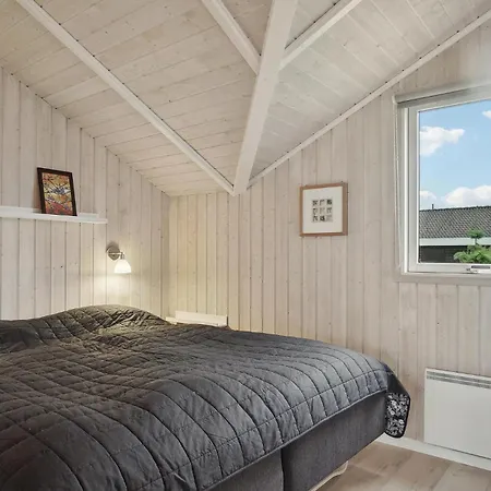 Lovely Home In Lokken With Sauna Nyaraló