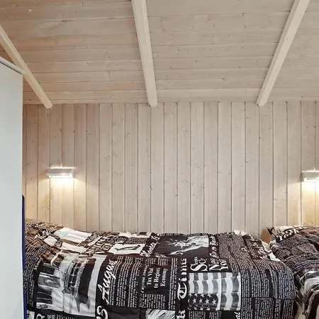 Lovely Home In Lokken With Sauna Nyaraló