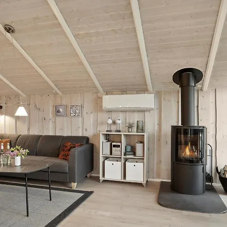 Lovely Home In Lokken With Sauna Nyaraló Løkken